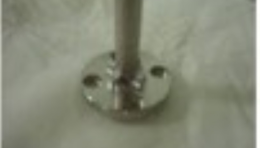 A body formation axle center (strong fat axle center distortion) 